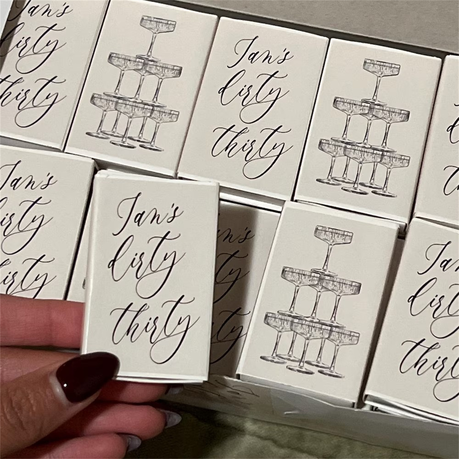 Personalized Matchboxes SET OF - Champagne Tower Set avis et prix